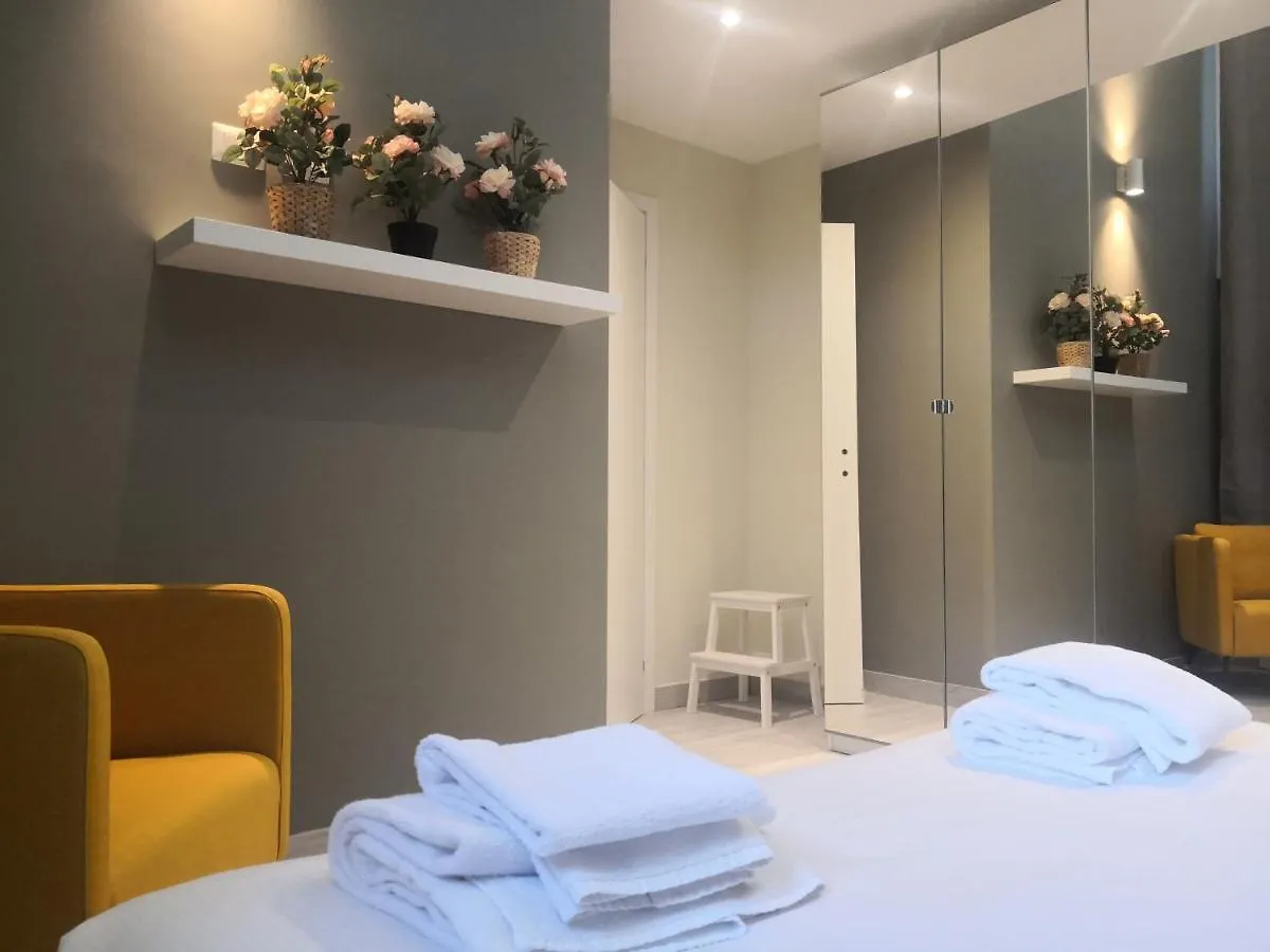 Luxury Apartment Near Niguarda Graziano39 Milano