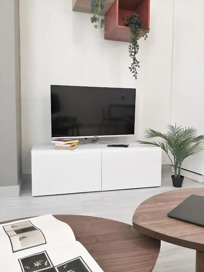 Luxury Apartment Near Niguarda Graziano39 Milano