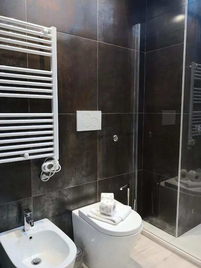 Luxury Apartment Near Niguarda Graziano39 Milano