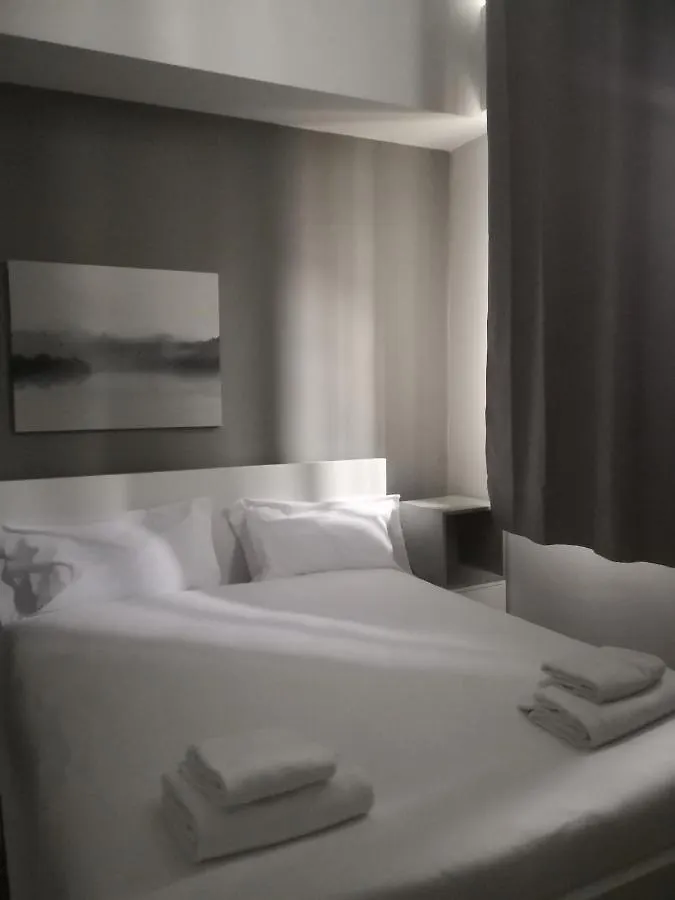 Luxury Apartment Near Niguarda Graziano39 Milano Italia