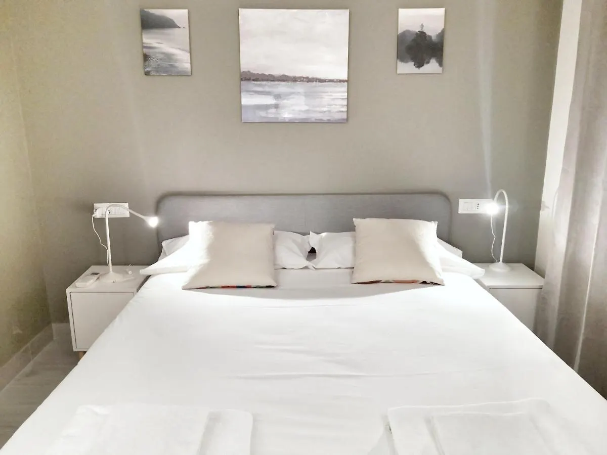 Luxury Apartment Near Niguarda Graziano39 Milano